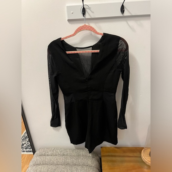 Dynamite Romper - Picture 2 of 3